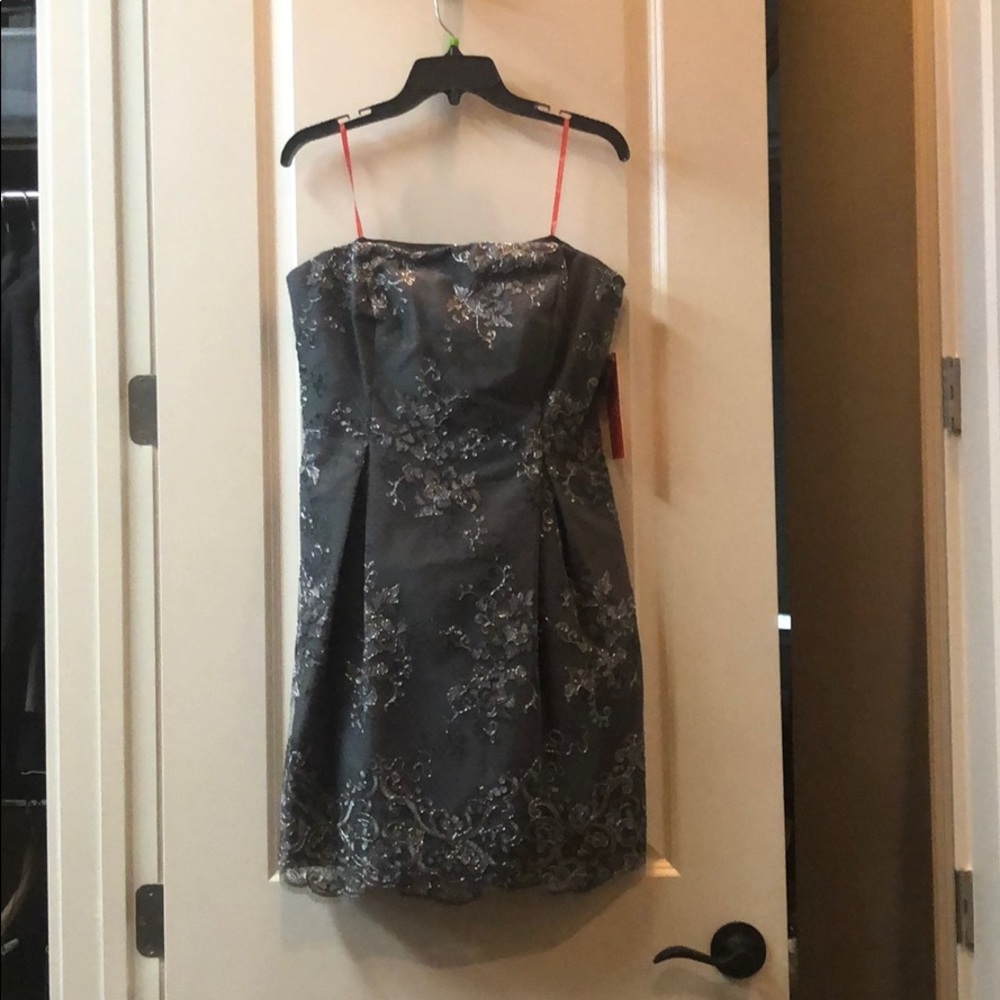 Strapless or straps cocktail dress